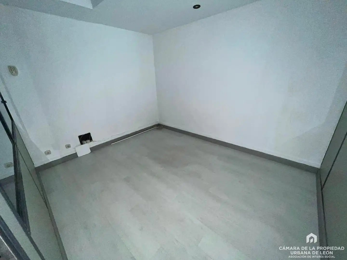 Oficina en venta en León Capital 