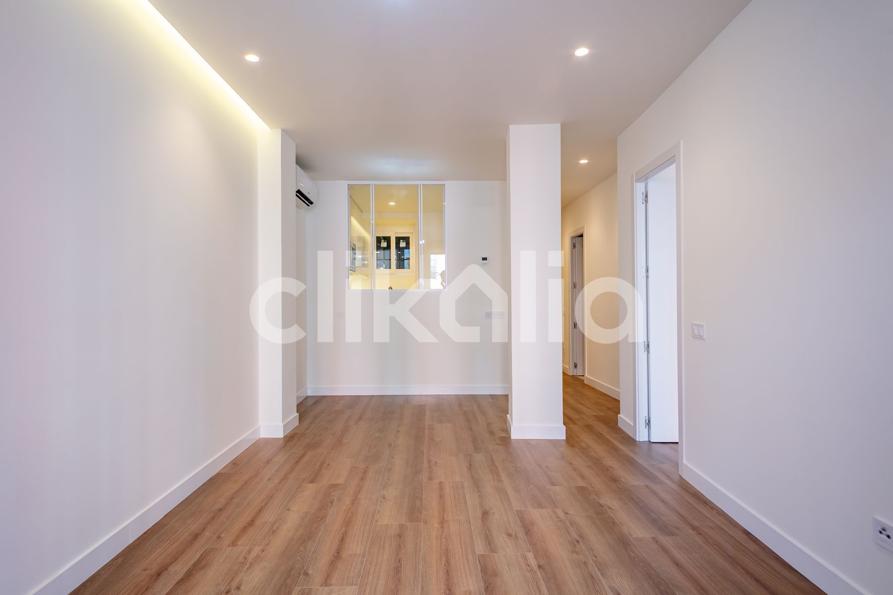 Living room of Flat for sale in  Madrid Capital  with Air Conditioner, Heating and Terrace