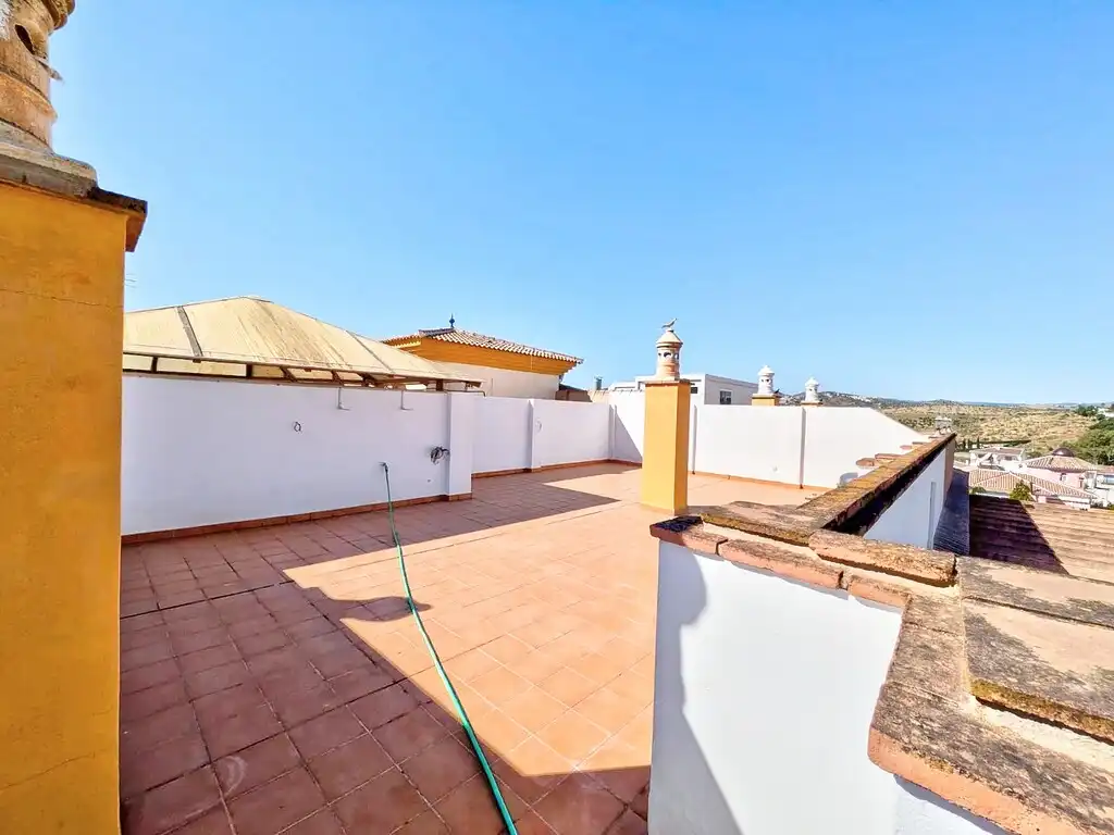 Terrasse von Dachboden zur Miete in Alcaucín, Málaga