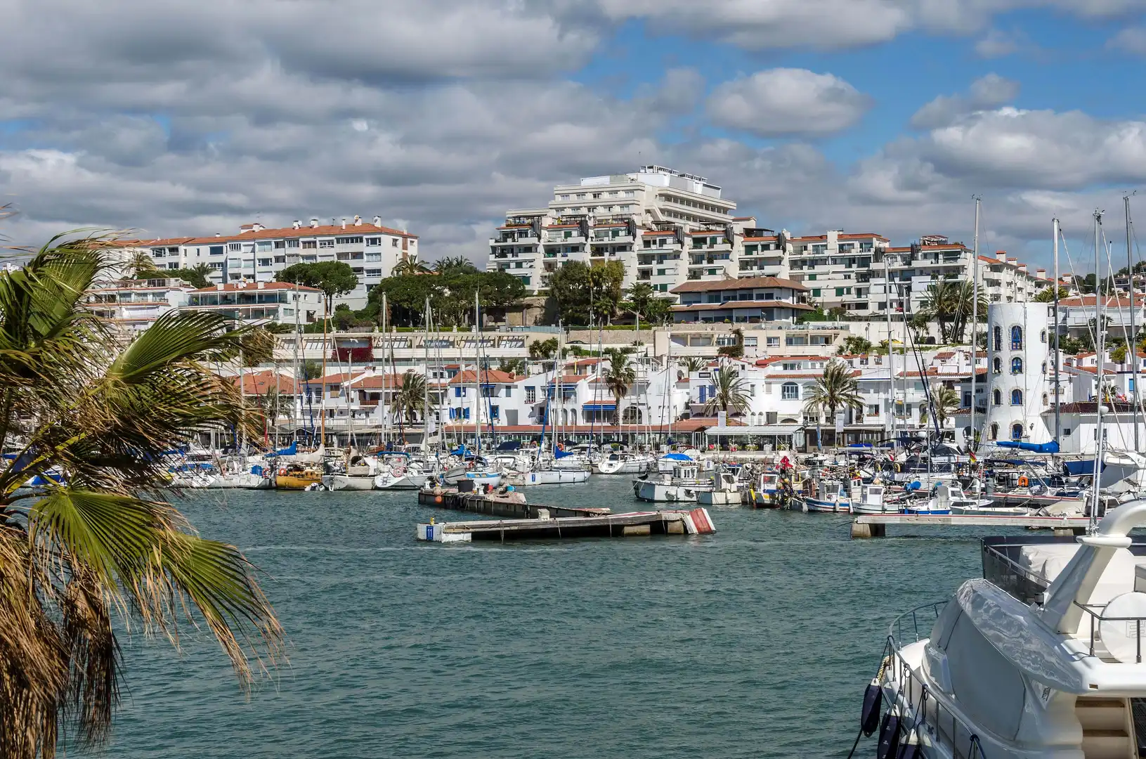 Vista exterior de Pis en venda en Sitges amb Aire condicionat, Calefacció i Terrassa