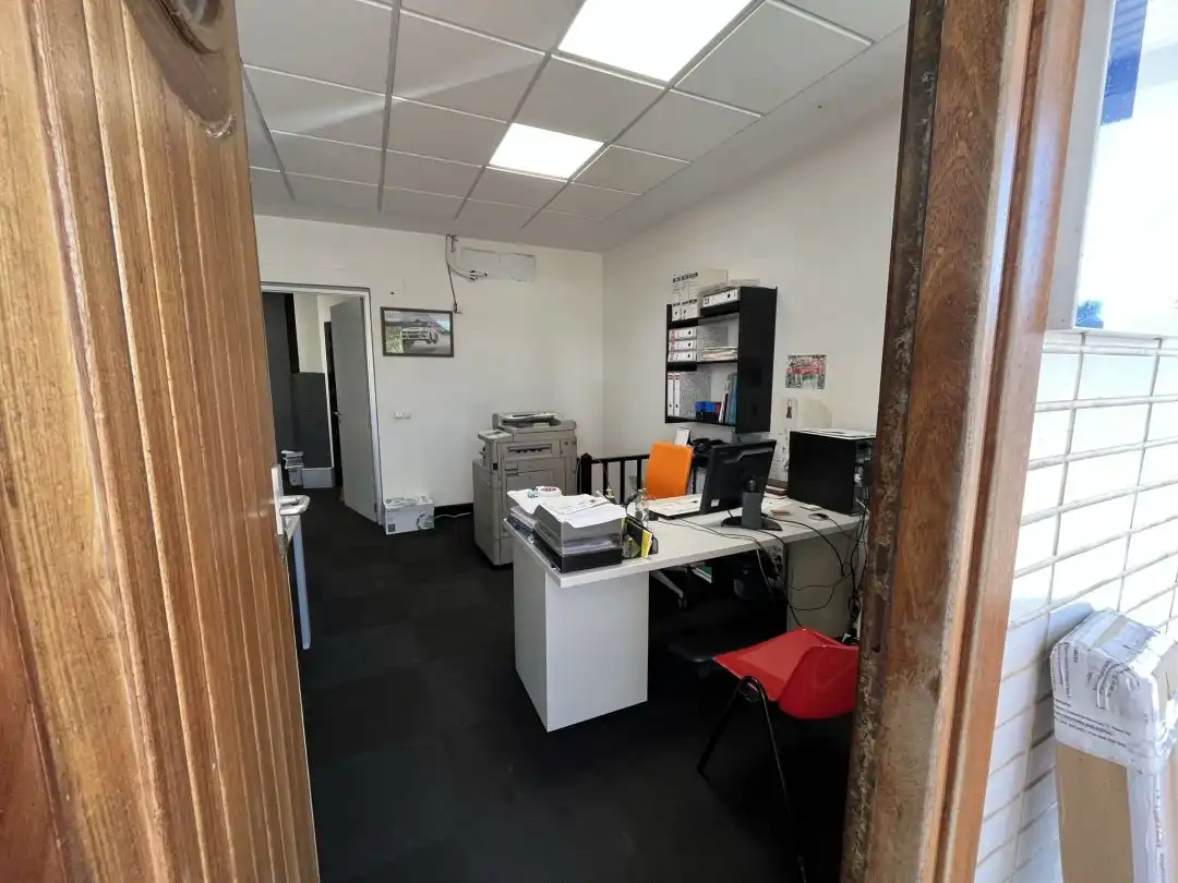 Commercial properties for rent in Orio