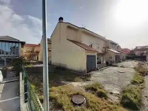 Exterior view of Houses for sale in La Cabrera, Madrid