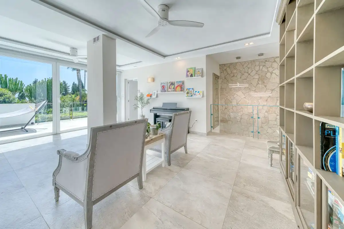 Houses for sale in Marbella  with Air Conditioner, Private garden and Terrace