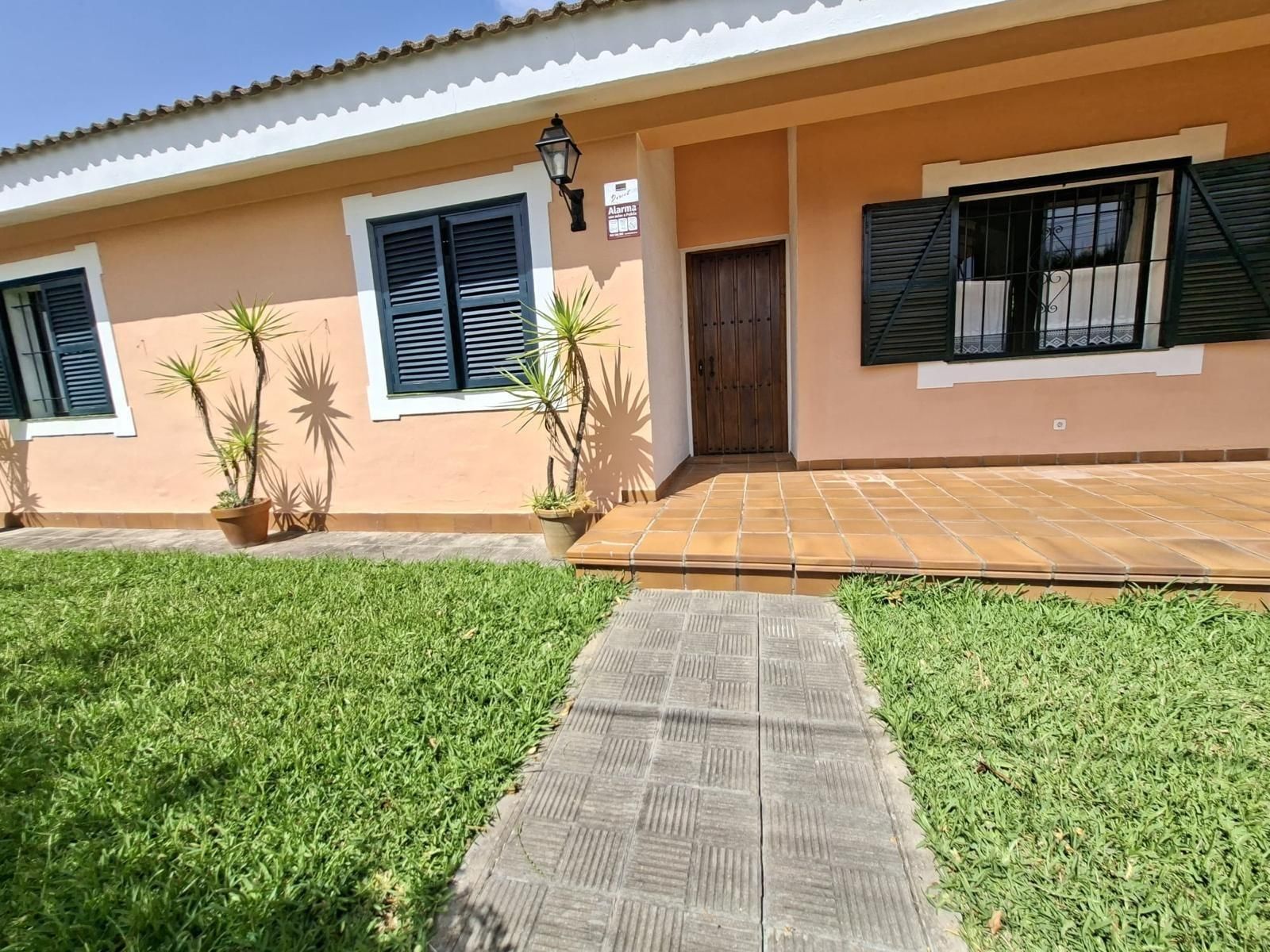 Vista exterior de Casa o chalet en venta en Espartinas con Aire acondicionado, Calefacción y Jardín privado