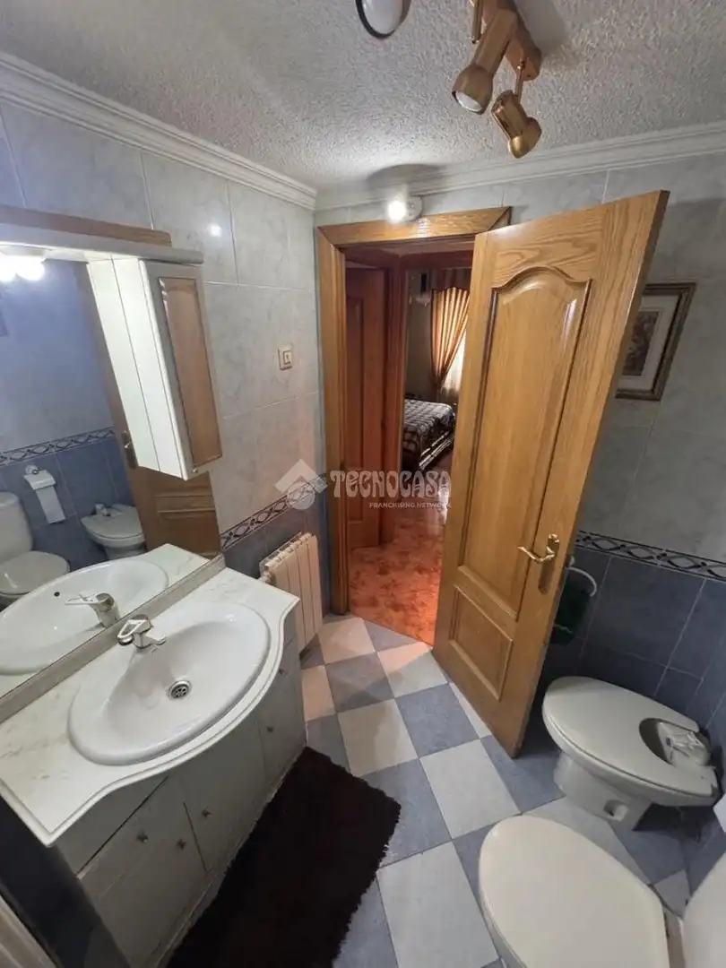 Habitación de Piso en venta en La Serna