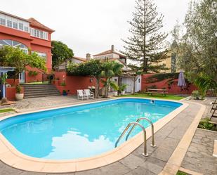 Piscina de Casa o xalet en venda en Santa Brígida amb Calefacció, Jardí privat i Terrassa