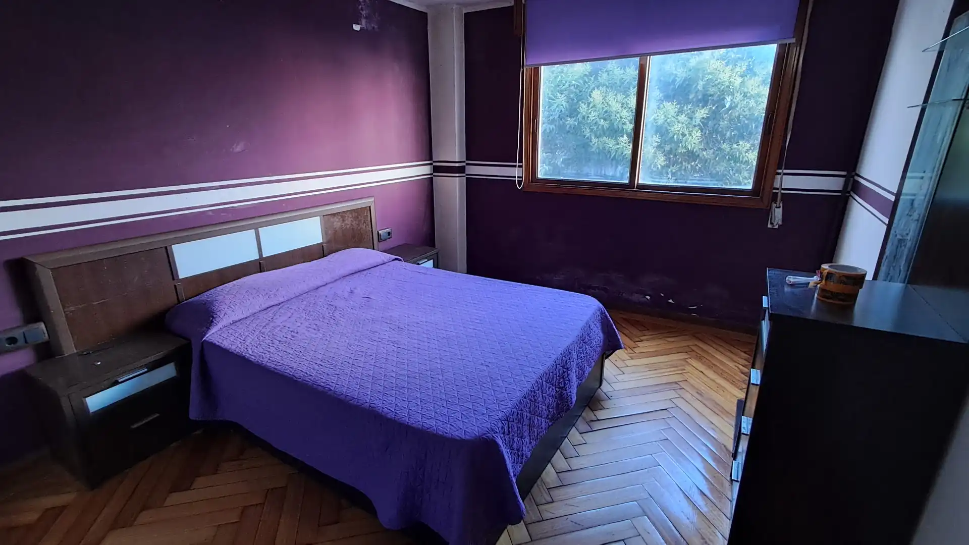 Habitación de Piso en venta en Vigo  con Parquet, Trastero y Amueblado