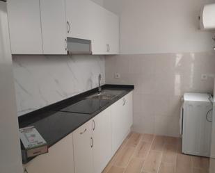 Flat to rent in Calle Don Pedro Infinito, Schamann - Rehoyas