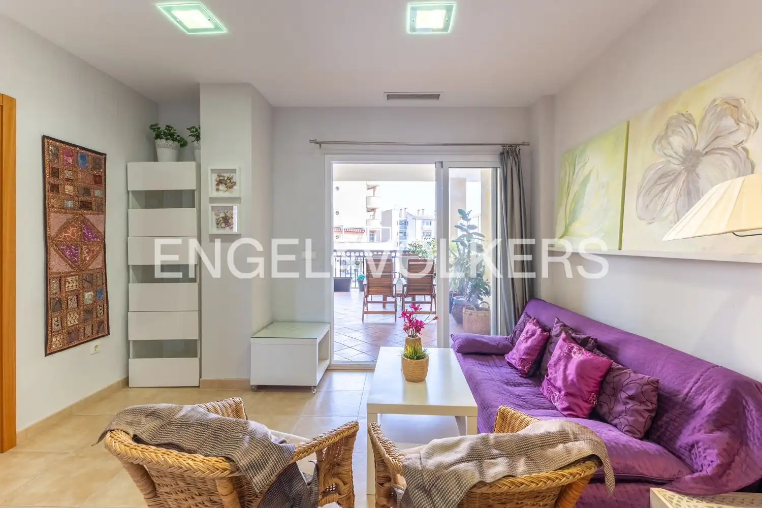 Sala d'estar de Pis de lloguer en Canet d'En Berenguer amb Aire condicionat, Calefacció i Jardí privat