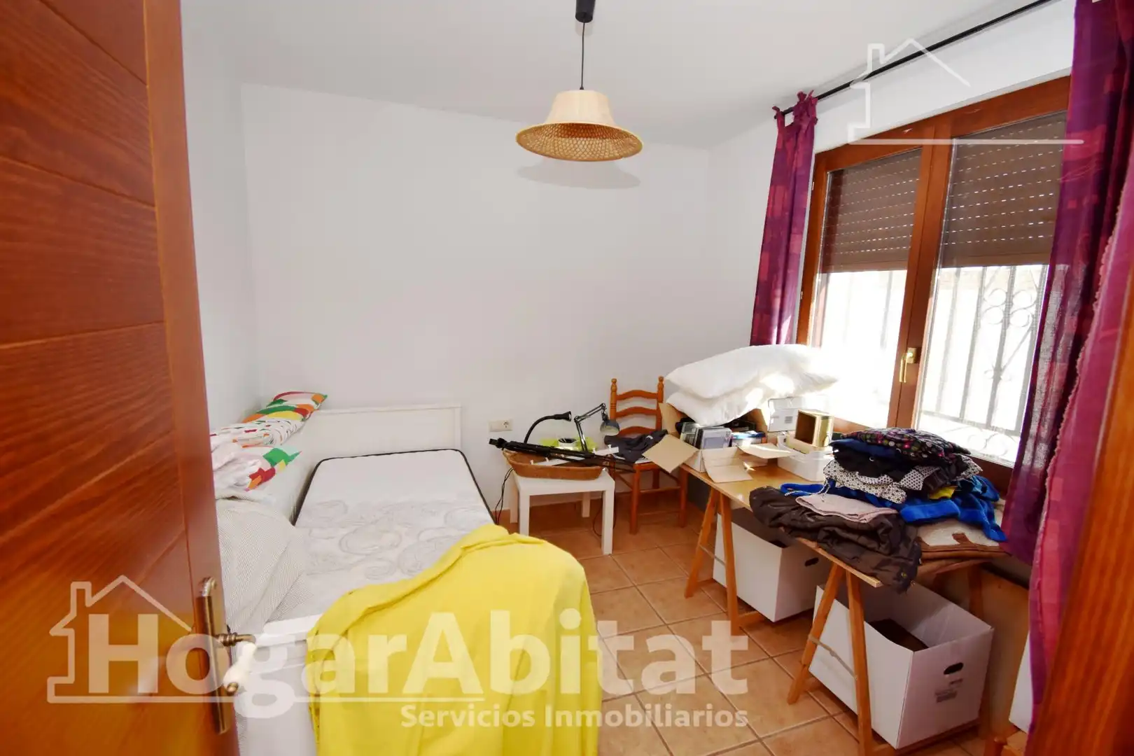 Bedroom of Houses for sale in Picassent  with Air Conditioner, Private garden and Terrace