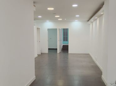 Local comercial de lloguer a Rambla de la Pau