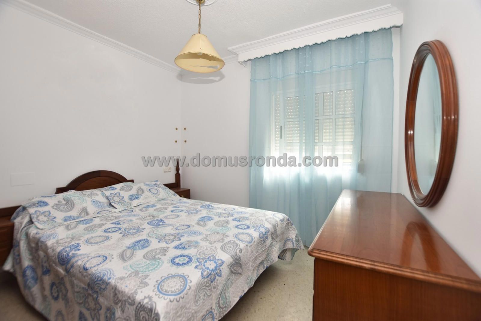 Bedroom of Flat for sale in Ronda  with Storage room