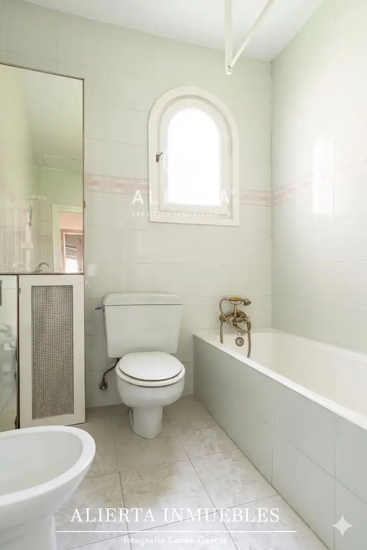 Baño de Casa o chalet en venta en Zaragoza con Calefacción y Terraza