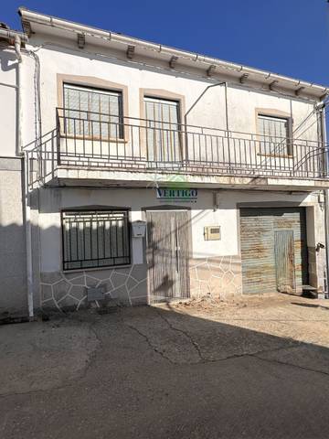 Casa-chalet en Venta en La Jara, 13 en Perales del Puerto