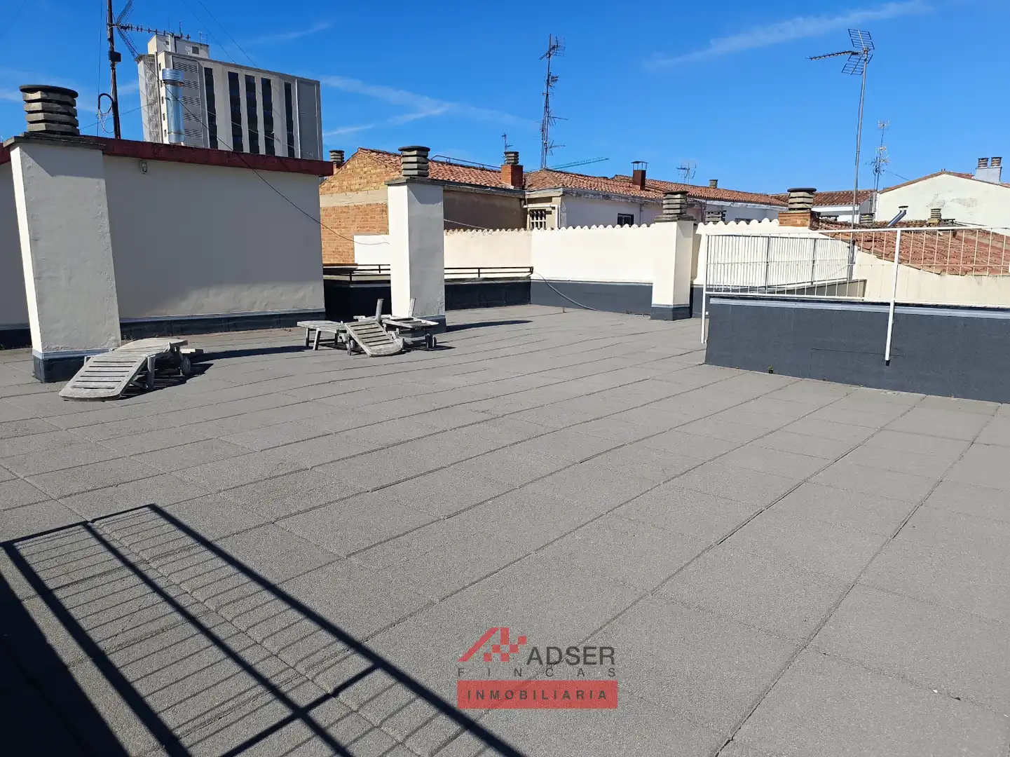 Terraza de Piso en venta en  Logroño con Calefacción, Parquet y Terraza
