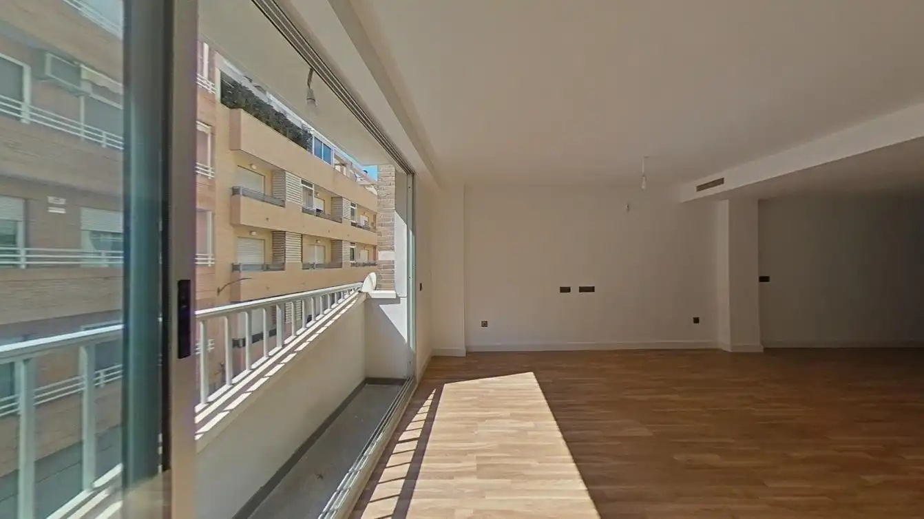 Flat for sale in C/ Enriqueta Ortega, Santo Domigo