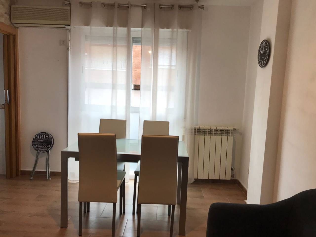 Comedor de Apartamento de alquiler en  Toledo Capital con Aire acondicionado, Calefacción y Trastero