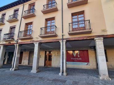 Mini appartamento con ascensore in vendita a PZ MAYOR