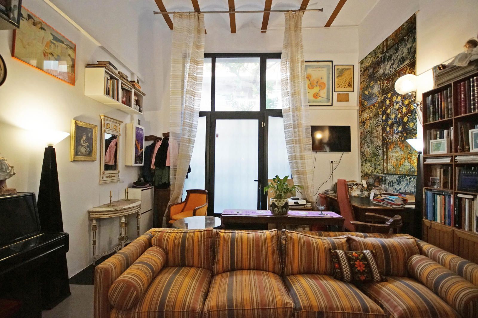 Sala de estar de Piso en venta en  Barcelona Capital con Aire acondicionado y Terraza