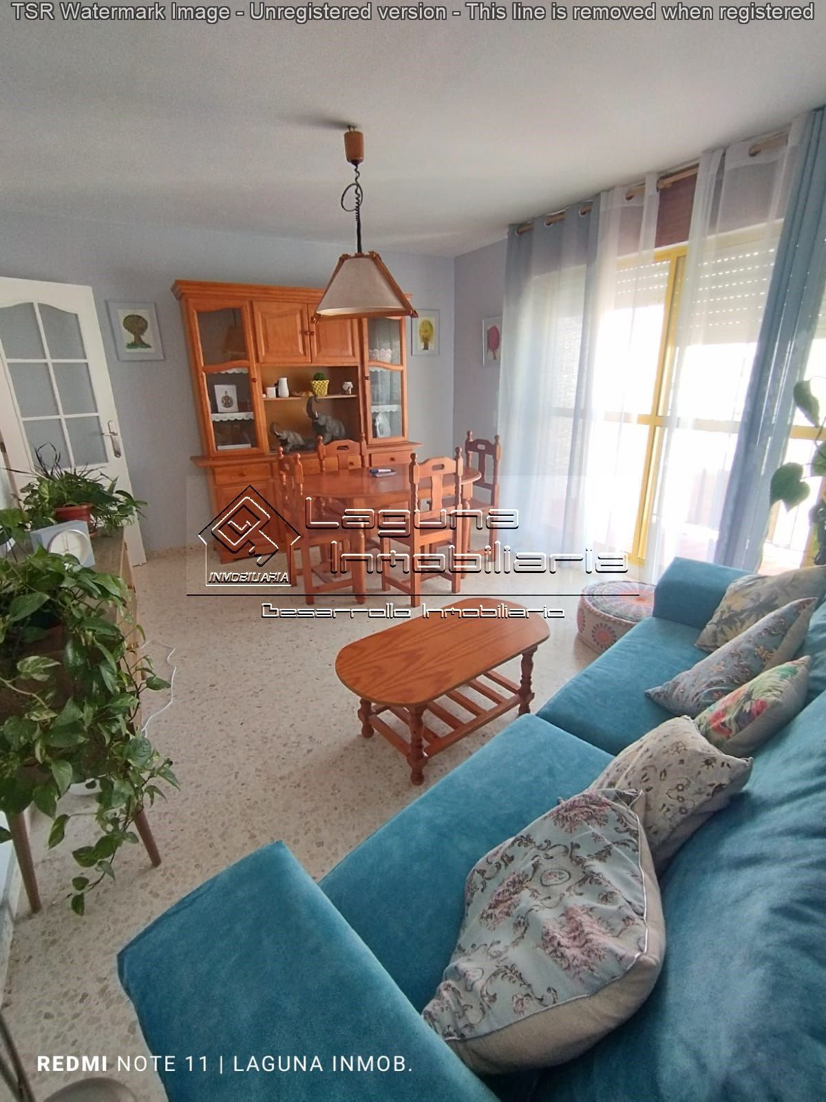 Sala d'estar de Apartament en venda en El Puerto de Santa María amb Moblat