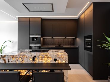 Apartamento con piscina en venta en Nueva Andalucía