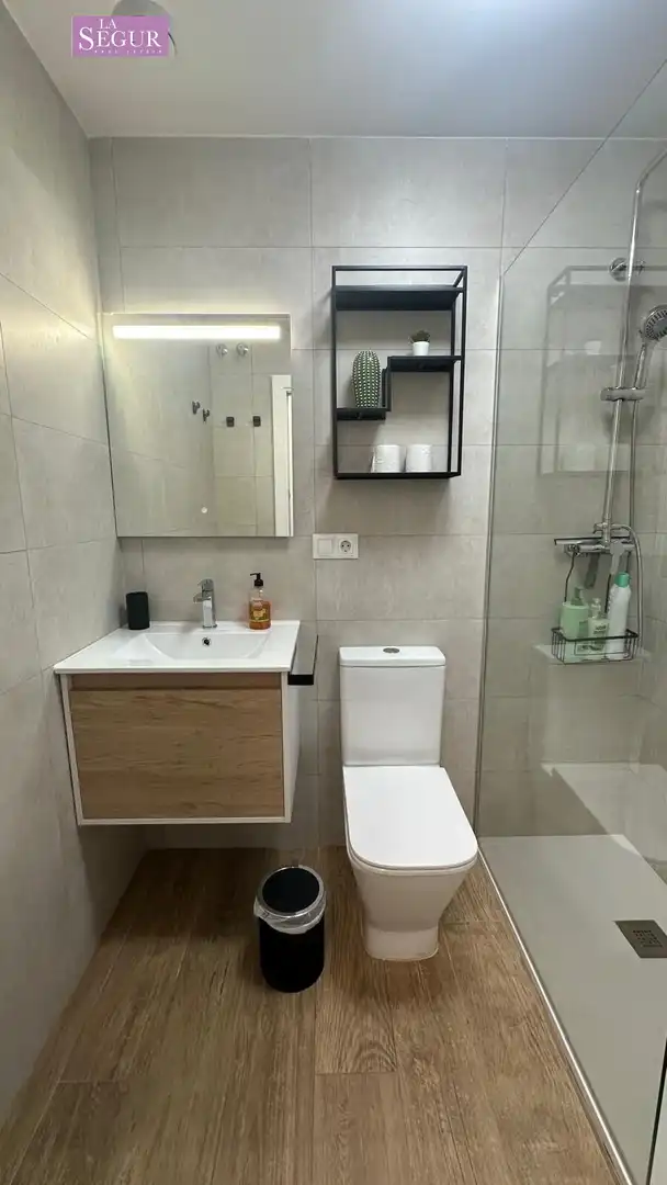 Bathroom of Ground floor for sale in Conil de la Frontera  with Terrace, Furnished and Community pool