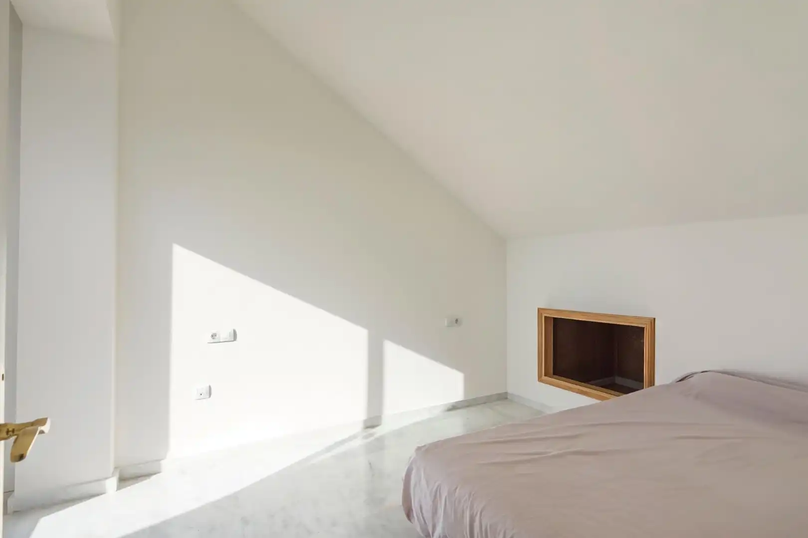 Dormitori de Casa adosada en venda en Benalmádena amb Jardí privat, Terrassa i Piscina