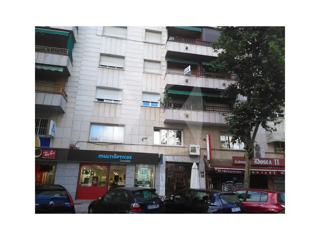 Oficina amb ascensor en venda a Avenida de Cristobal Colón