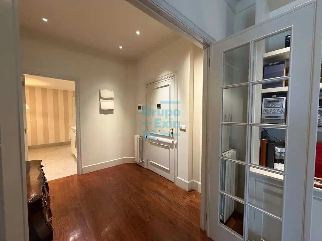 Flat for rent in Área Romántica
