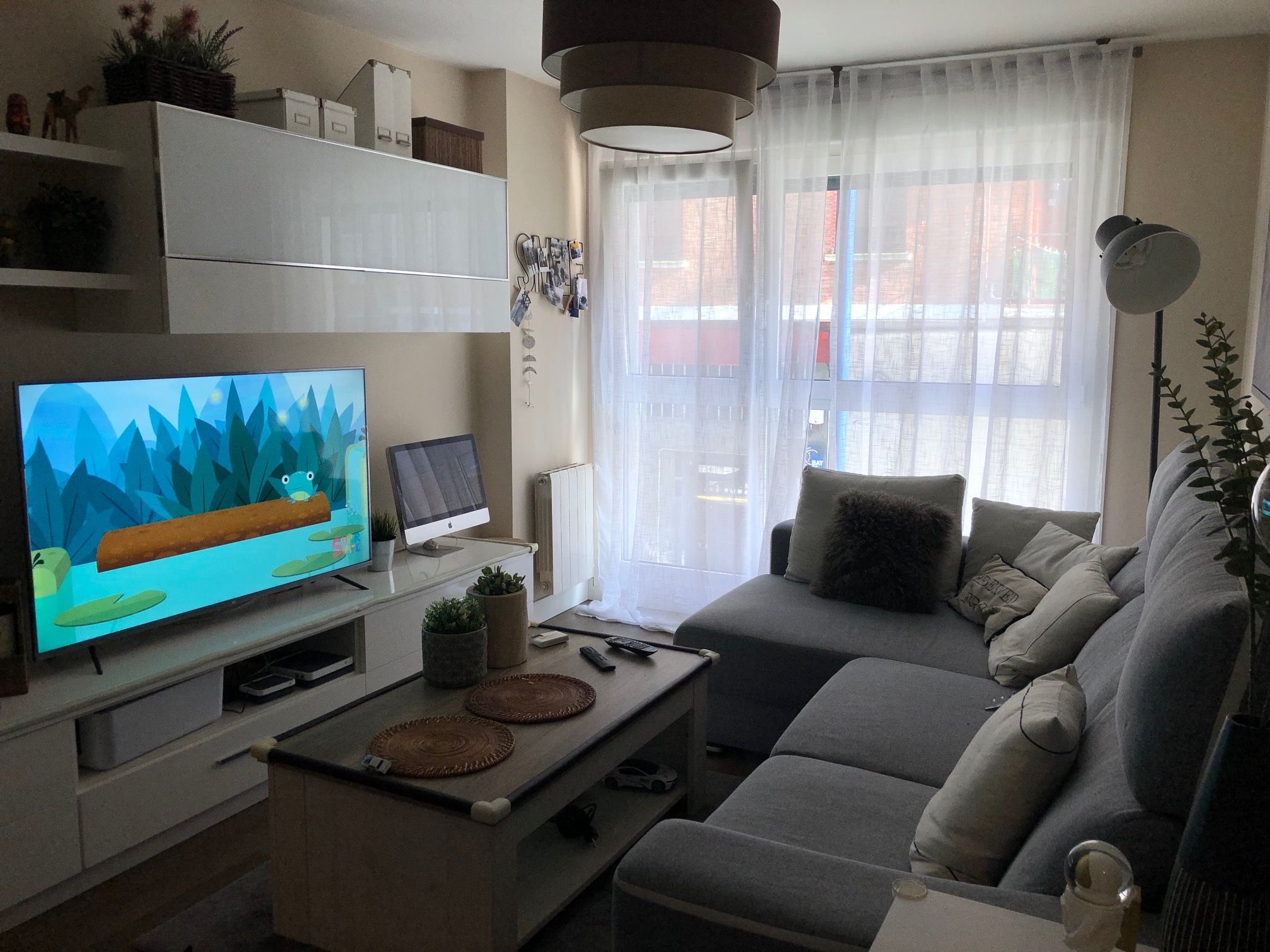 Sala d'estar de Pis en venda en Bilbao  amb Calefacció, Terrassa i Traster
