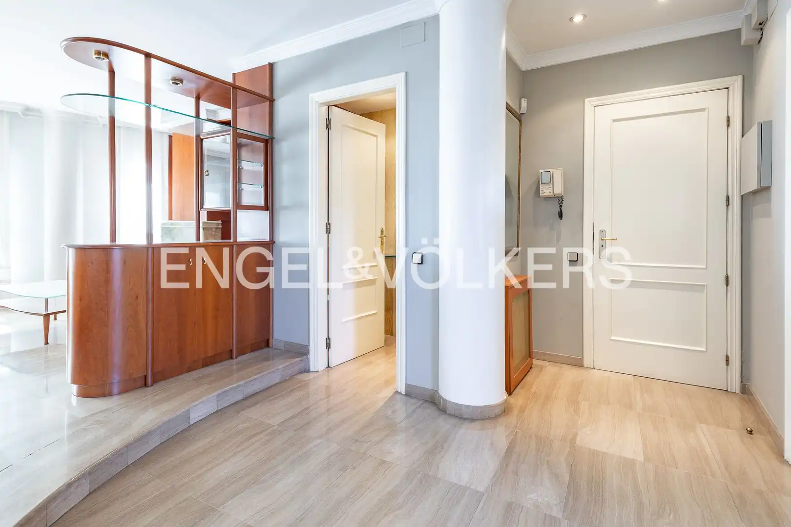 Piso en venta en Barcelona con Aire acondicionado, Calefacción y Terraza