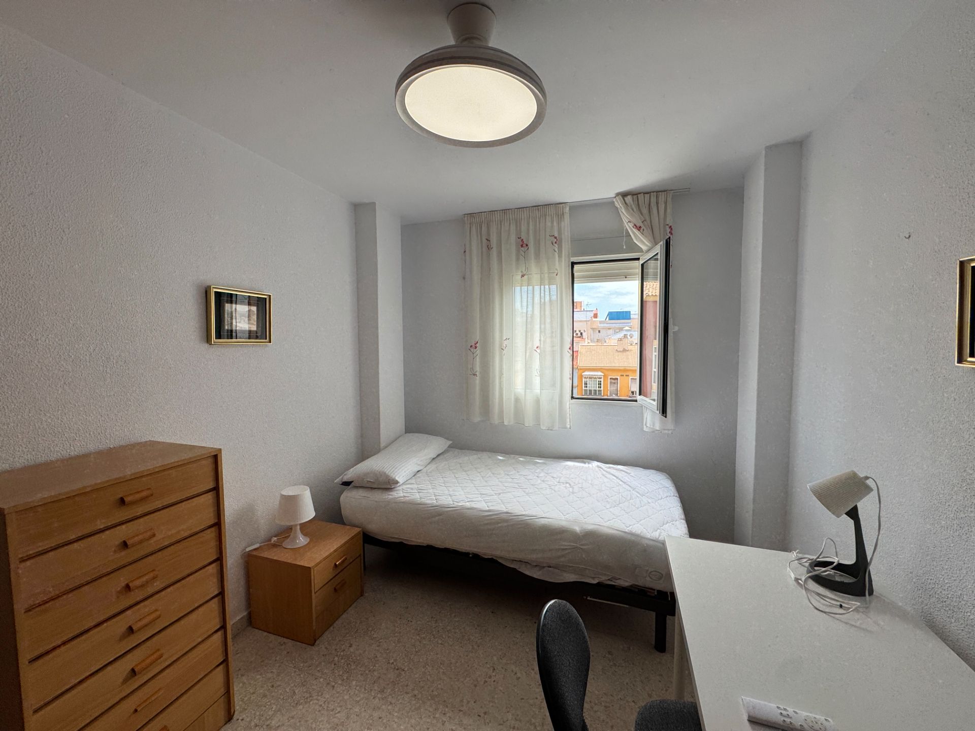 Bedroom of Apartment to rent in Málaga Capital  with Air Conditioner, Furnished and Microwave