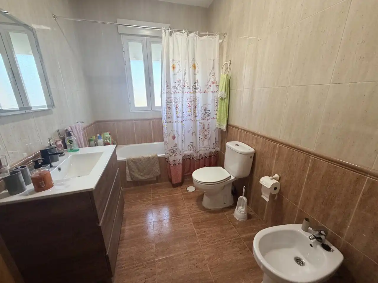 Baño de Casa adosada en venta en El Carpio de Tajo con Aire acondicionado, Terraza y Piscina