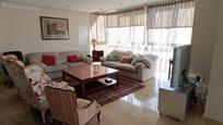 Living room of Flat for sale in Alicante / Alacant  with Air Conditioner, Heating and Parquet flooring