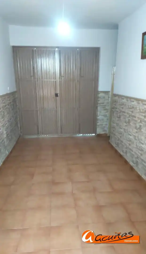 Casa adosada en venda en Villanueva de Algaidas amb Terrassa i Traster