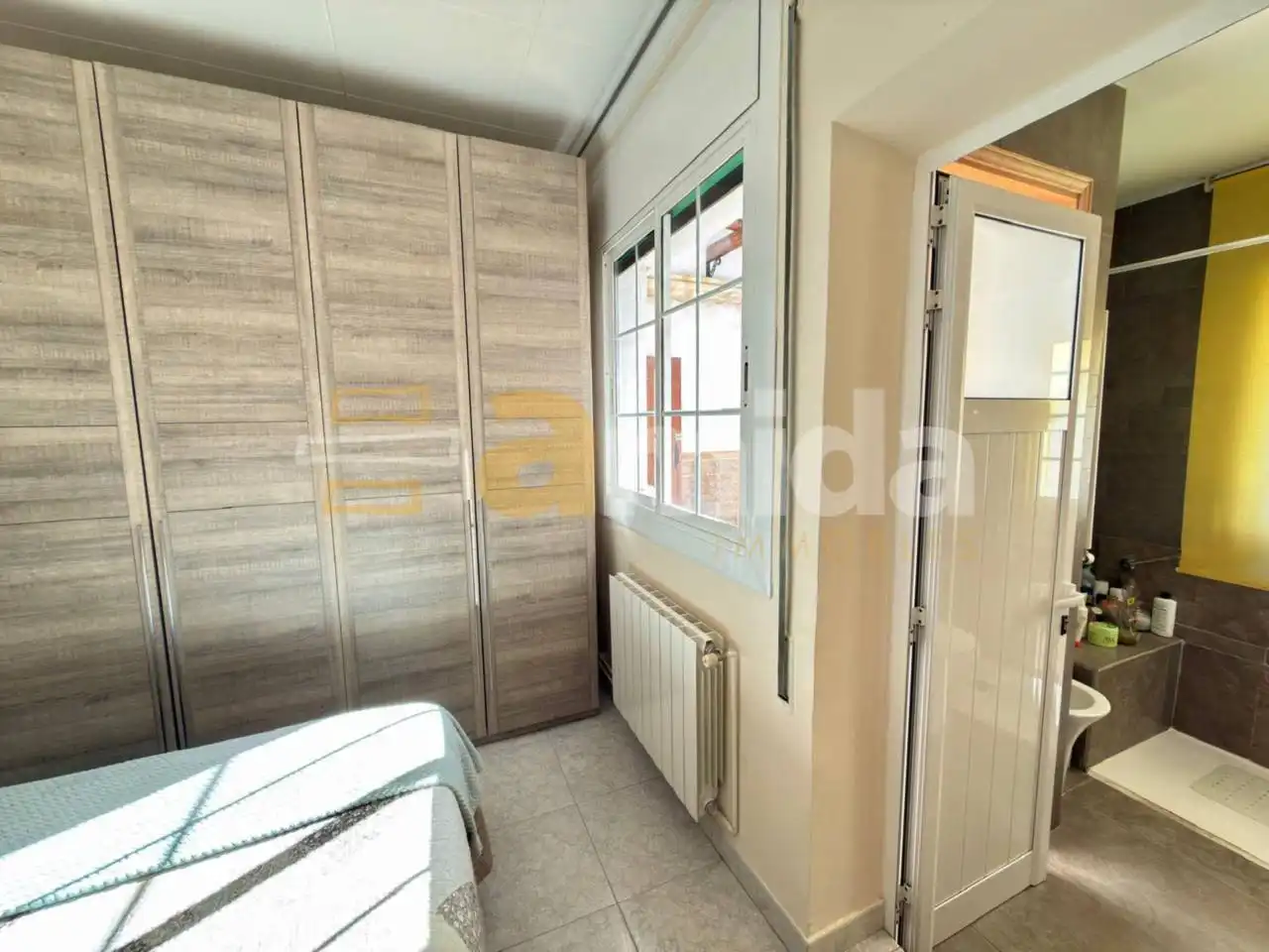 Dormitori de Casa o xalet en venda en Sabadell amb Aire condicionat, Calefacció i Terrassa