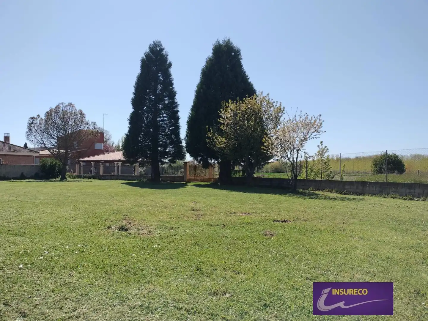 Houses for sale in Villasabariego  with Terrace