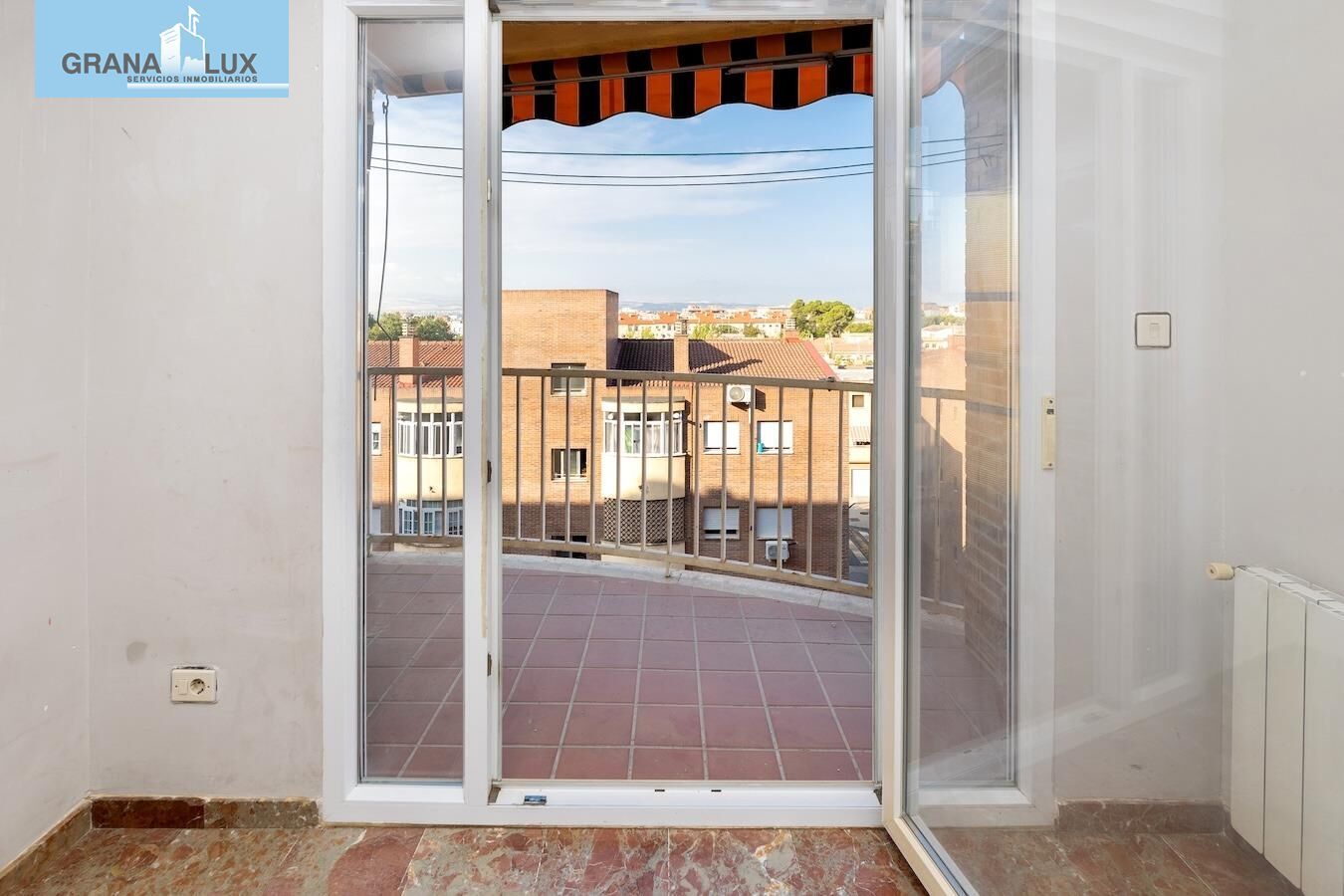 Bedroom of Flat for sale in  Granada Capital  with Heating, Private garden and Terrace