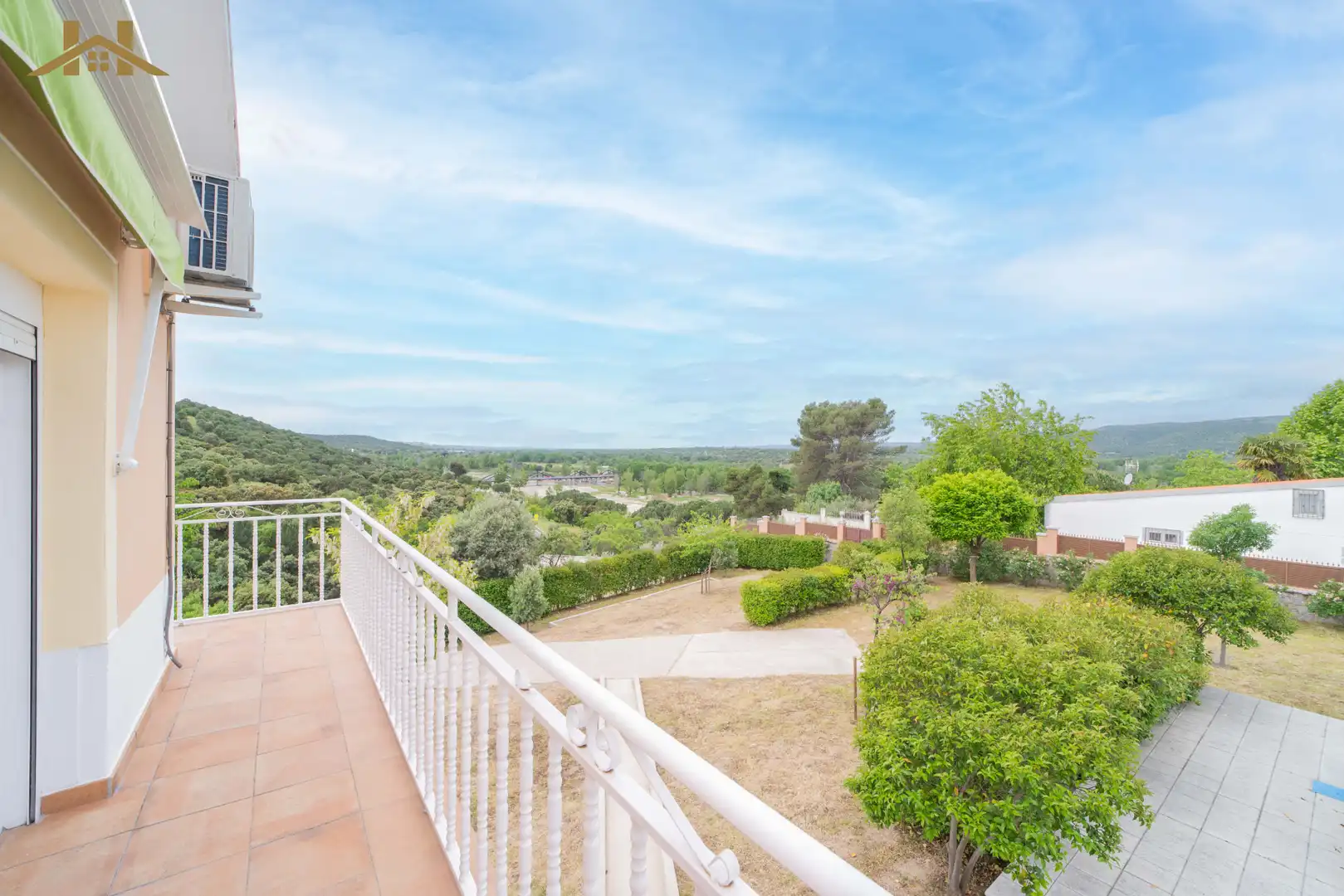Jardín de Casa o chalet en venta en Aldea del Fresno con Aire acondicionado, Calefacción y Jardín privado