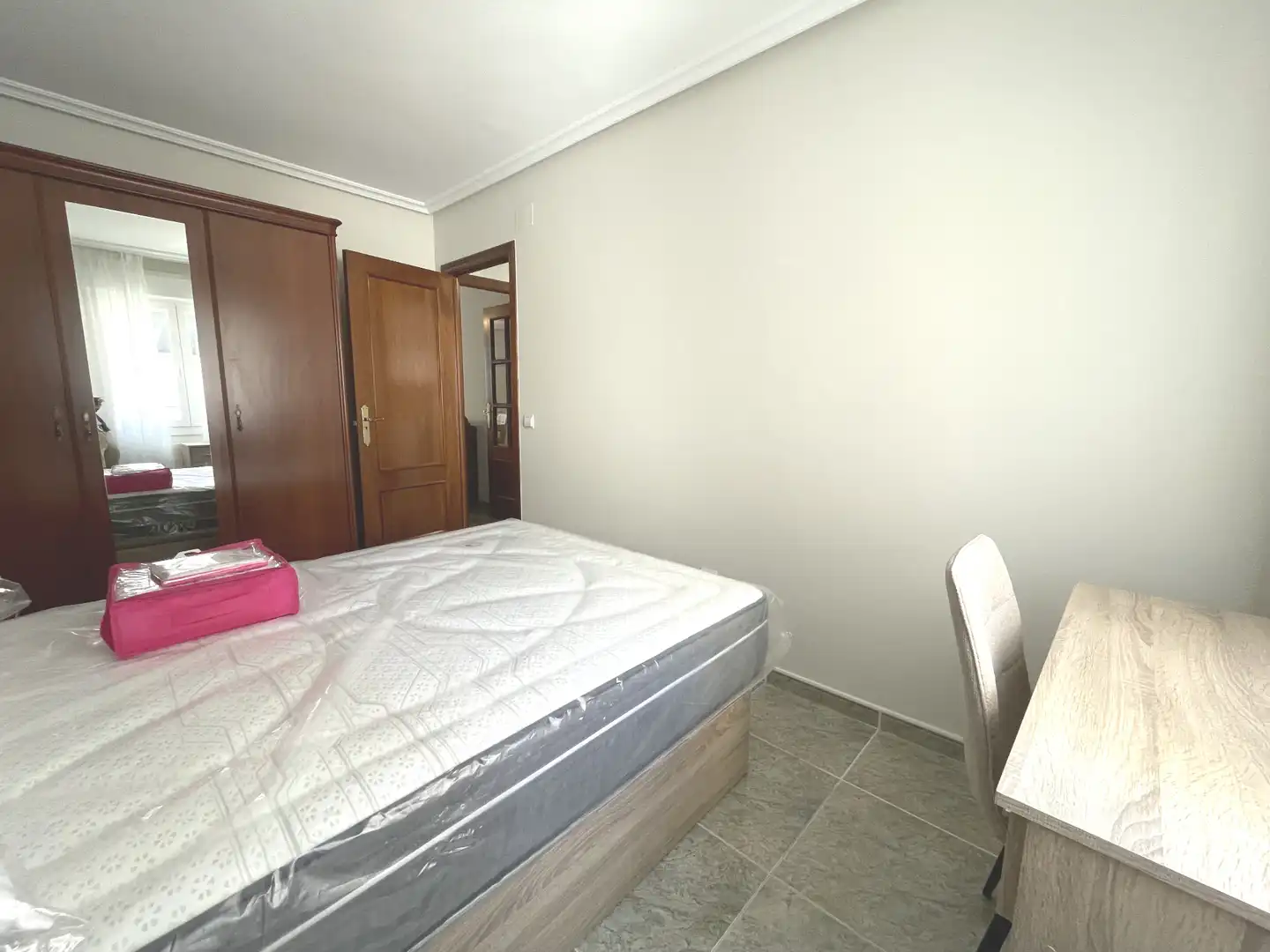 Bedroom of Flat for rent in Salamanca  with Heating, Furnished and Balcony