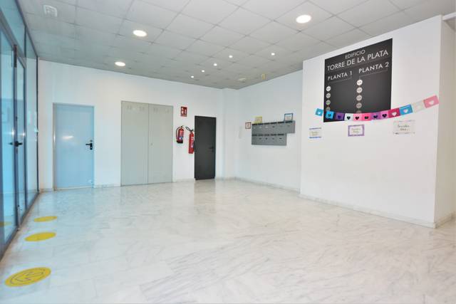 Local comercial en Alquiler en Calle Torre de la Plata, 5 en Espartinas Pueblo