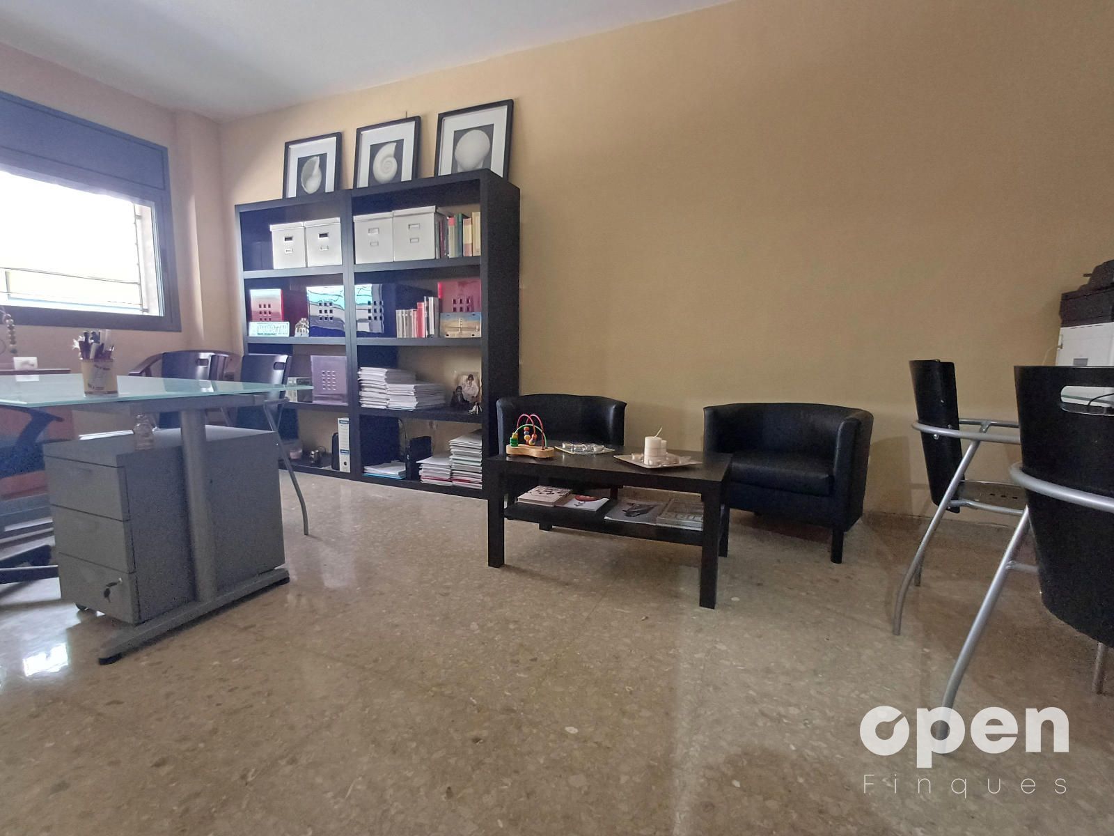Flat for sale in Terrassa  with Heating
