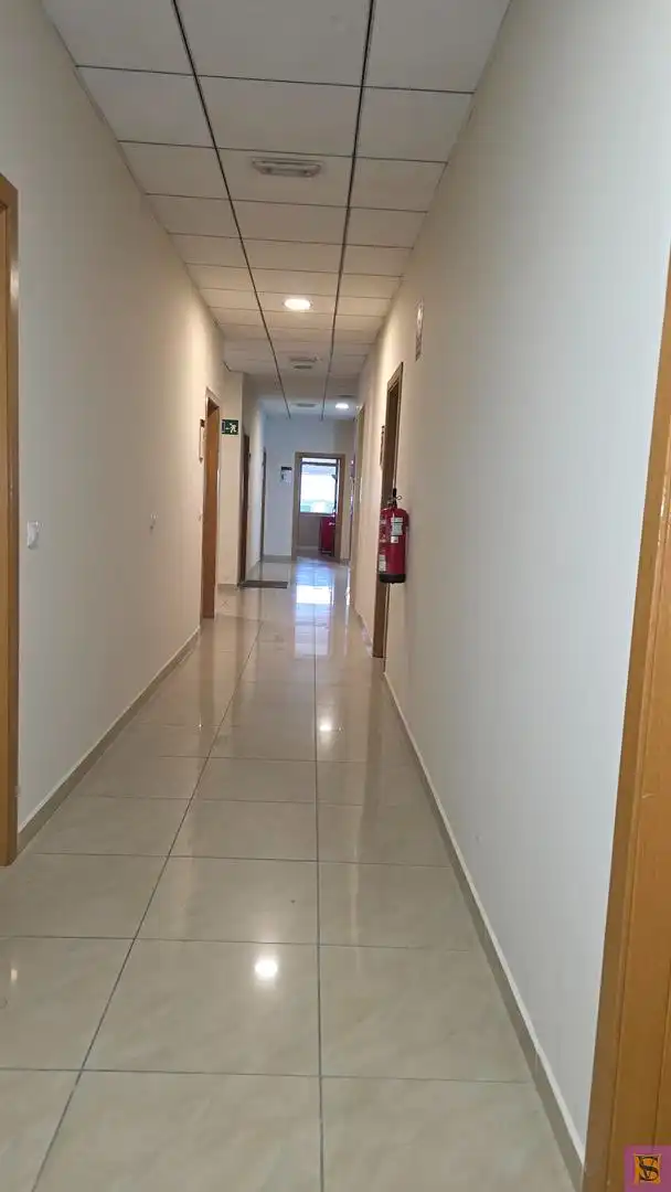 Oficina de alquiler en Aldaia con Aire acondicionado, Calefacción y Internet