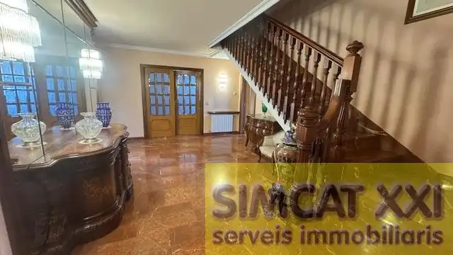Houses for sale in Figueres  with Air Conditioner, Heating and Terrace