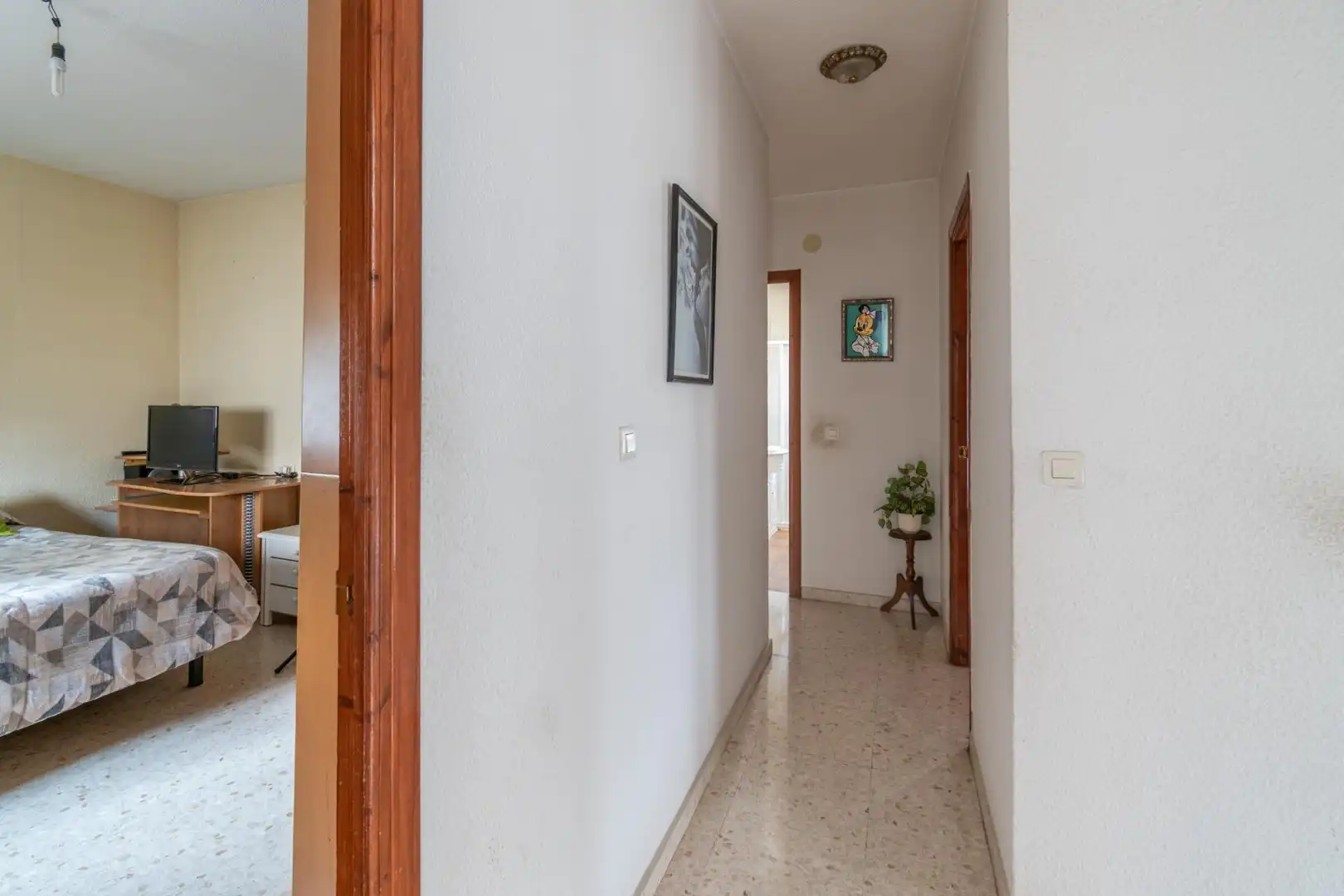Casa adosada en venda en La Zubia amb Terrassa