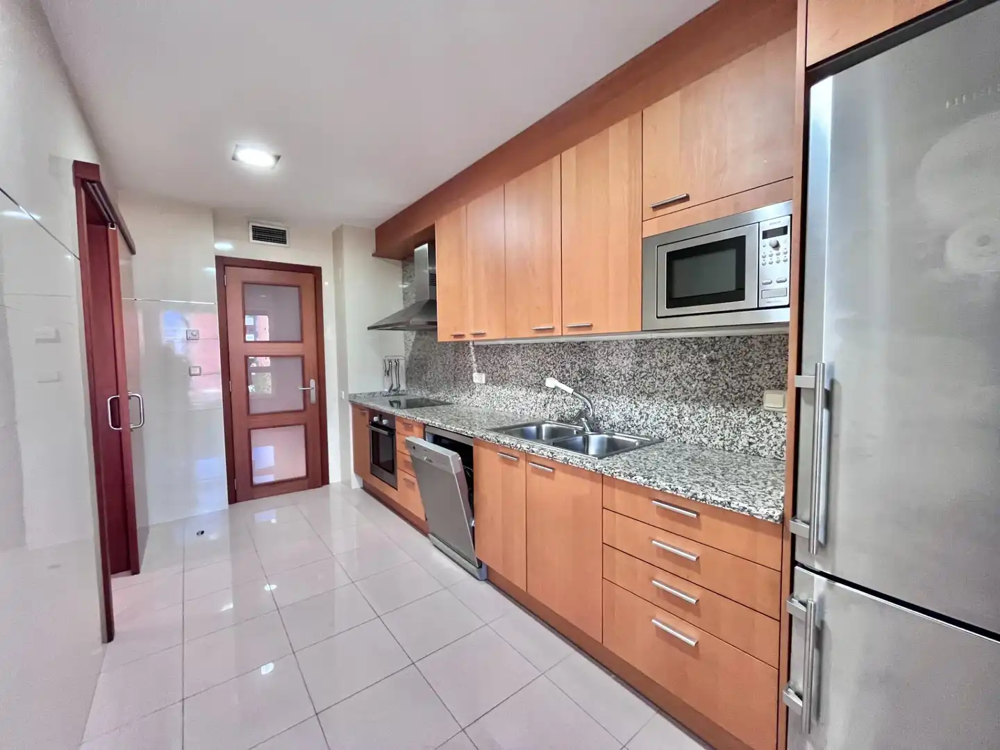 Flat for rent in Centre - Passeig i Rodalies