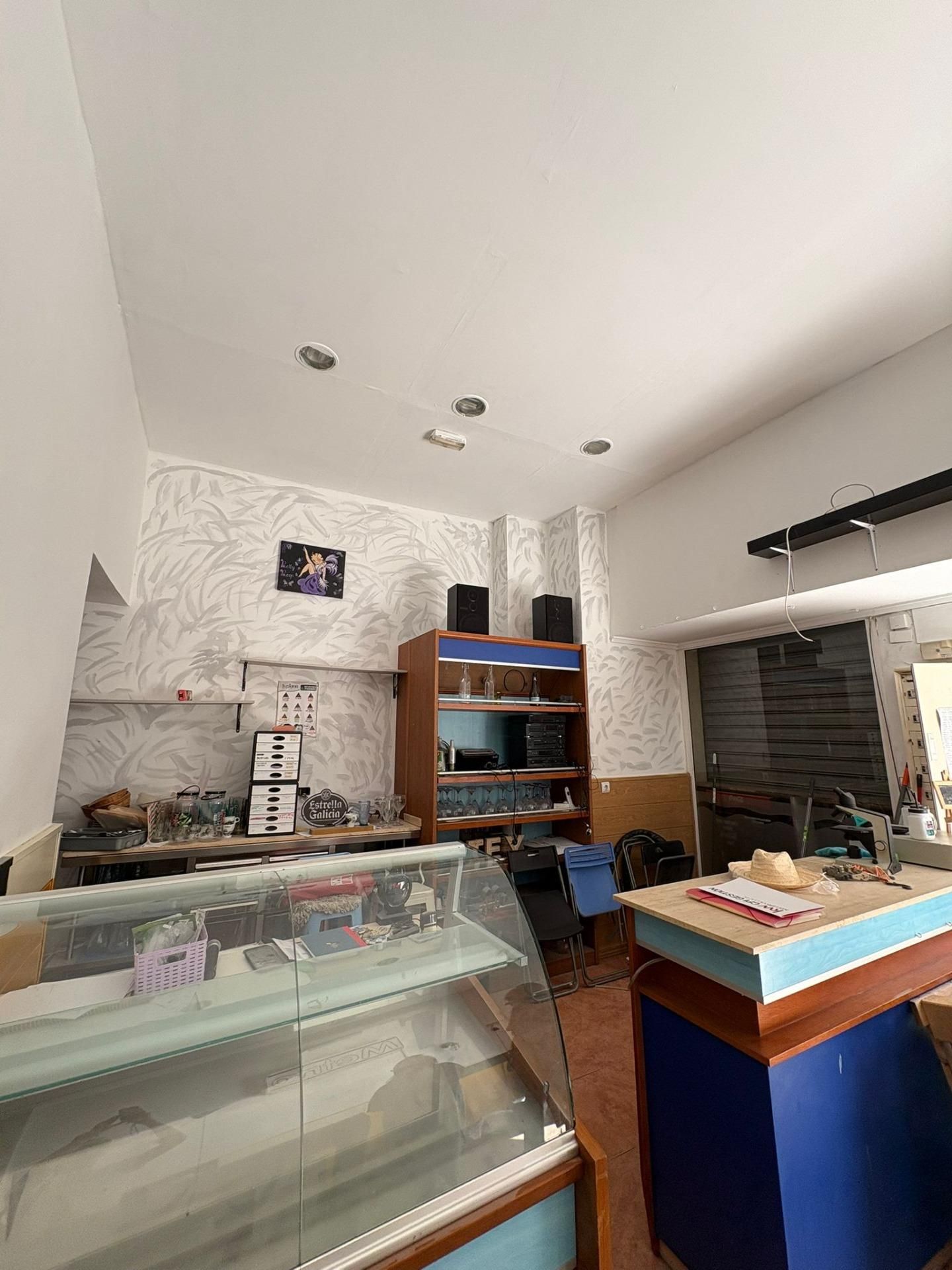 Local de lloguer a Torrefiel