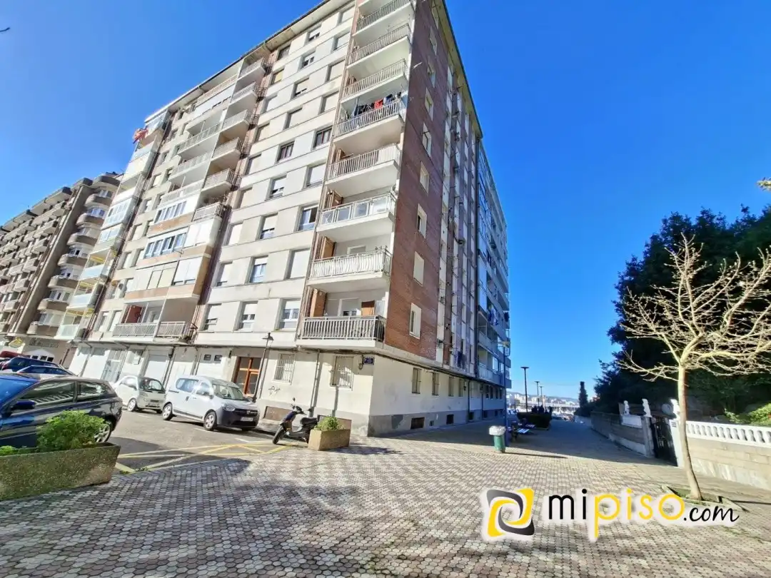 Flat for rent in MENENDEZ PELAYO, 29, Zona Playa