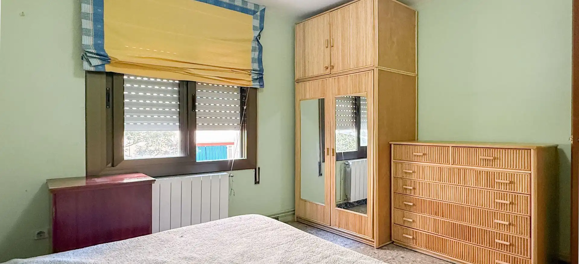 Habitación de Piso en venta en Sant Boi de Llobregat con Calefacción y Terraza
