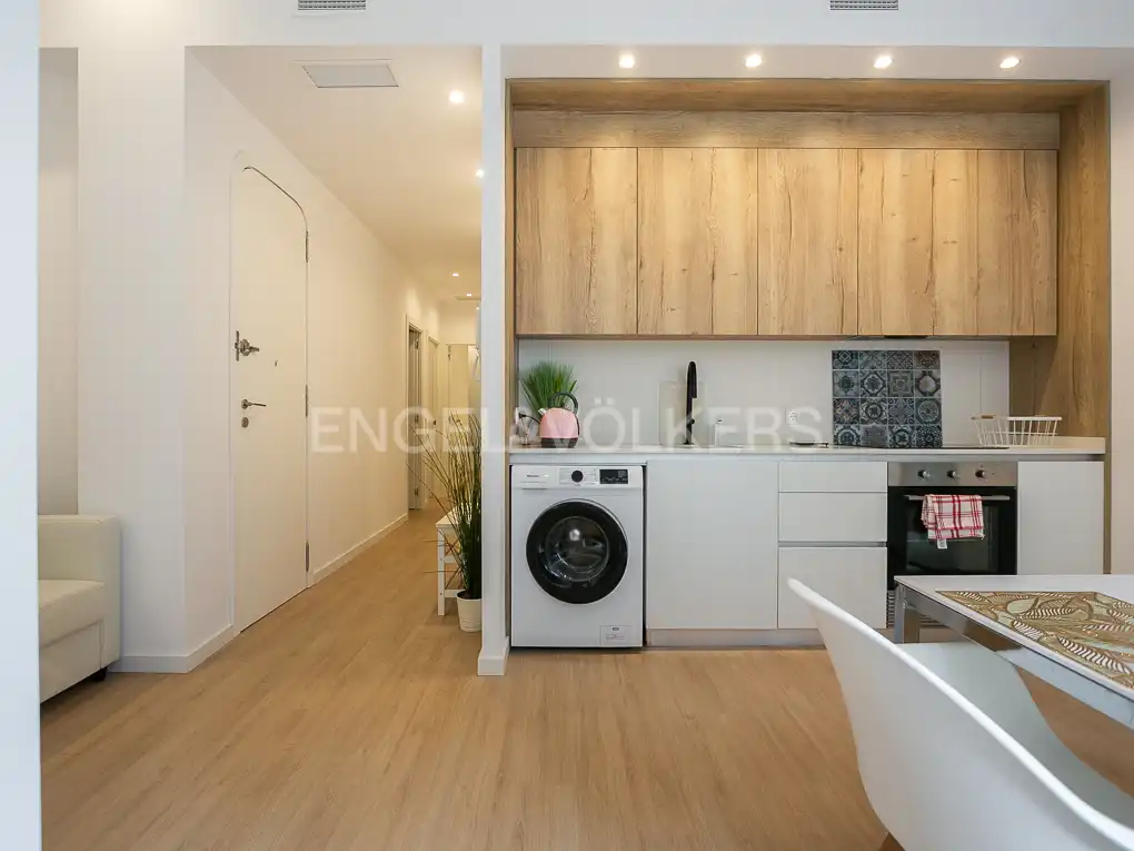 Küche von Wohnung zur Miete in Valencia mit Klimaanlage, Heizung und Parkett